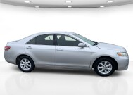 2011 Toyota Camry in Searcy, AR 72143 - 2325951 3