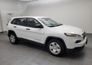 2017 Jeep Cherokee in Columbus, OH 43231 - 2326016 11