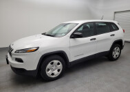 2017 Jeep Cherokee in Columbus, OH 43231 - 2326016 2