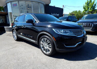 2016 Lincoln MKX in Pottstown, PA 19464 - 2326518 4