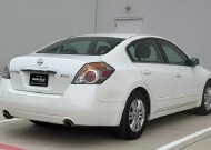 2010 Nissan Altima in Dallas, TX 75212 - 2326522 10