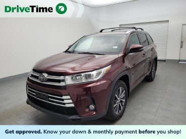 2017 Toyota Highlander in Maple Heights, OH 44137