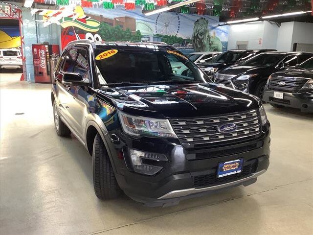 2016 Ford Explorer in Chicago, IL 60659 - 2326820 7