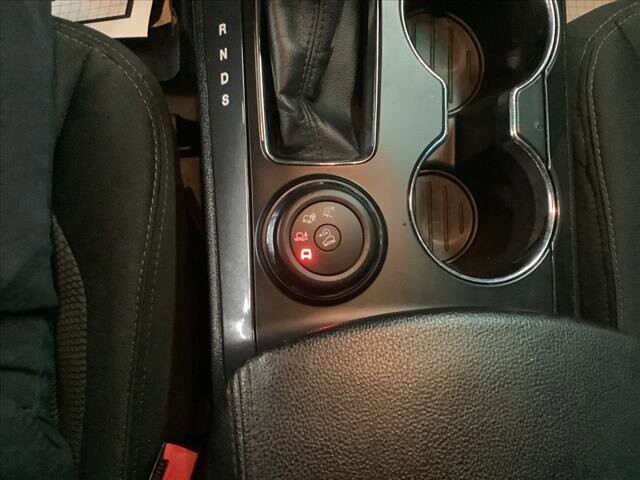 2016 Ford Explorer in Chicago, IL 60659 - 2326820 16