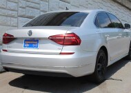 2017 Volkswagen Passat in Decatur, GA 30032 - 2326861 5