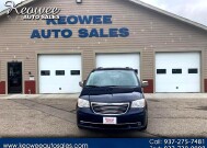 2013 Chrysler Town & Country in Dayton, OH 45414 - 2327063 1