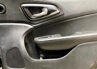 2016 Chrysler 200 in Conyers, GA 30094 - 2327086 15