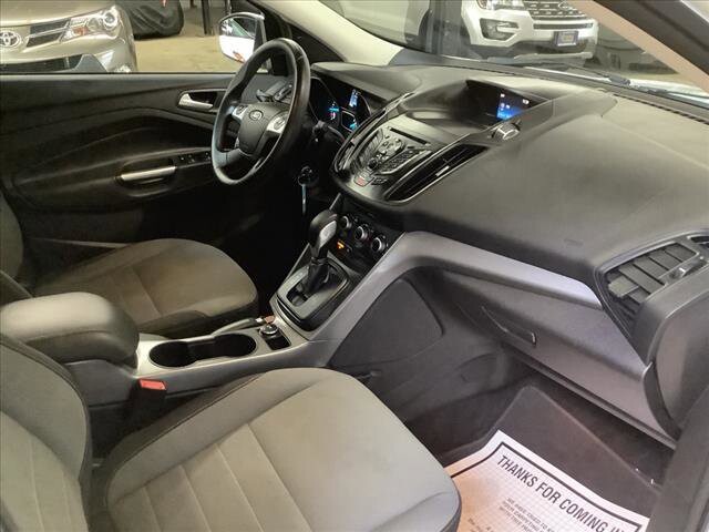 2016 Ford Escape in Chicago, IL 60659 - 2327087 22