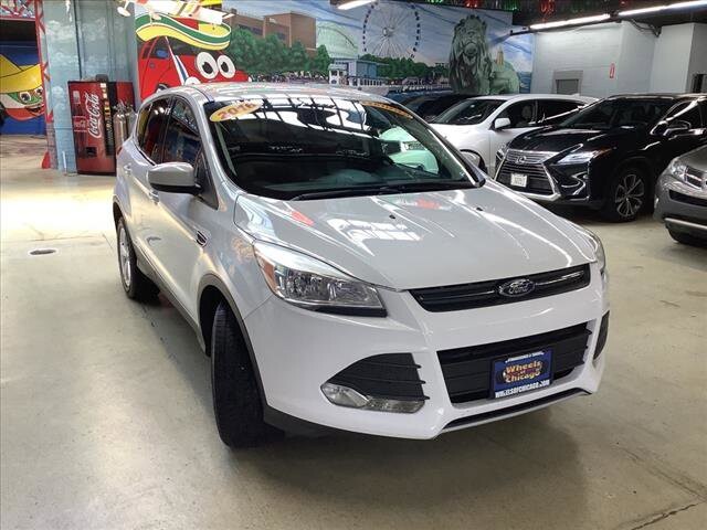 2016 Ford Escape in Chicago, IL 60659 - 2327087 7