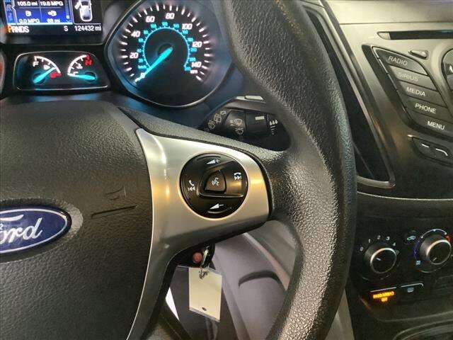 2016 Ford Escape in Chicago, IL 60659 - 2327087 13