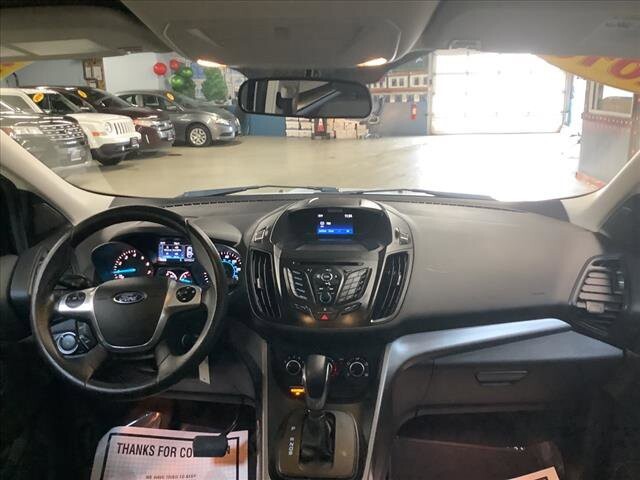 2016 Ford Escape in Chicago, IL 60659 - 2327087 20