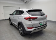 2017 Hyundai Tucson in Fairfield, OH 45014 - 2327410 5