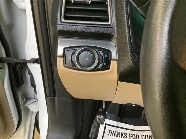 2017 Ford Explorer in Chicago, IL 60659 - 2327485 11