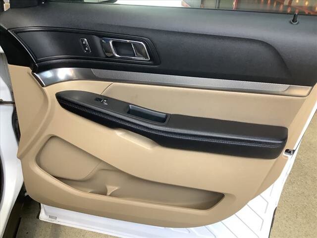 2017 Ford Explorer in Chicago, IL 60659 - 2327485 22