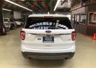2017 Ford Explorer in Chicago, IL 60659 - 2327485 4