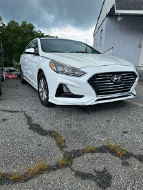 2019 Hyundai Sonata in Commerce, GA 30529