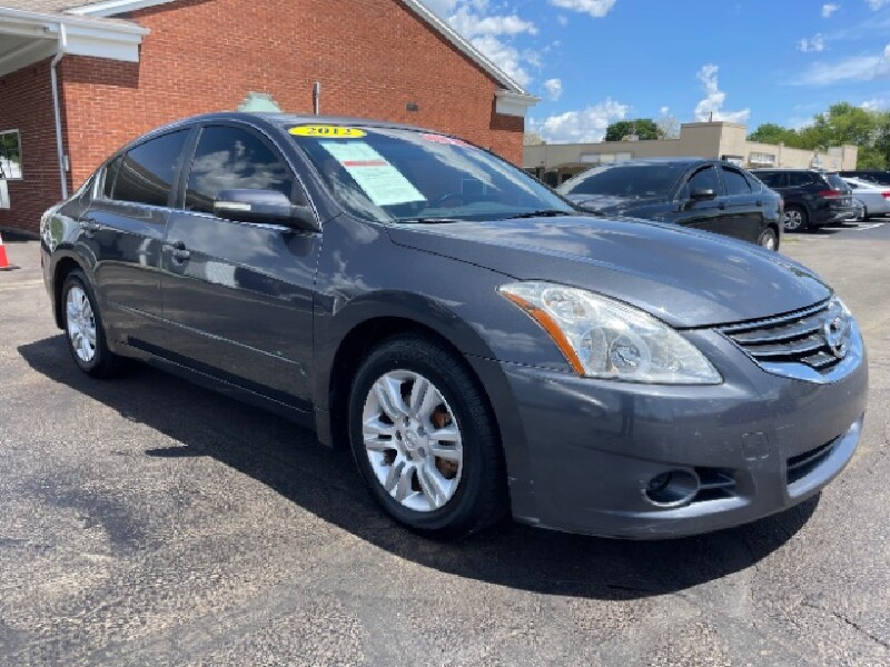 2012 Nissan Altima in New Carlisle, OH 45344 - 2327562