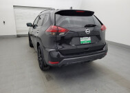 2018 Nissan Rogue in Lauderdale Lakes, FL 33313 - 2327660 6