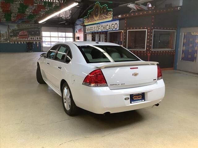 2016 Chevrolet Impala in Chicago, IL 60659 - 2328012 3
