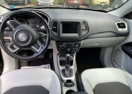 2017 Jeep Compass in Mechanicville, NY 12118 - 2328029 5