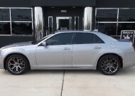 2018 Chrysler 300 in Pasadena, TX 77504 - 2328055 3