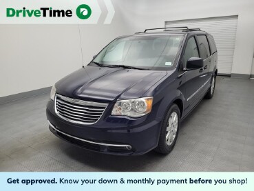 2014 Chrysler Town & Country in Fairfield, OH 45014