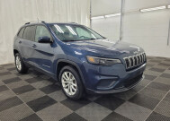 2020 Jeep Cherokee in St. Louis, MO 63136 - 2328312 13