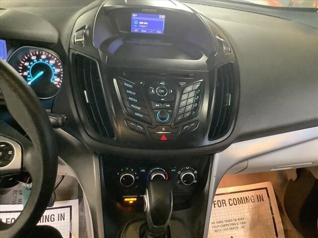 2015 Ford Escape in Chicago, IL 60659 - 2328667 15
