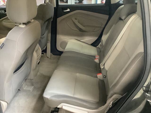 2015 Ford Escape in Chicago, IL 60659 - 2328667 17
