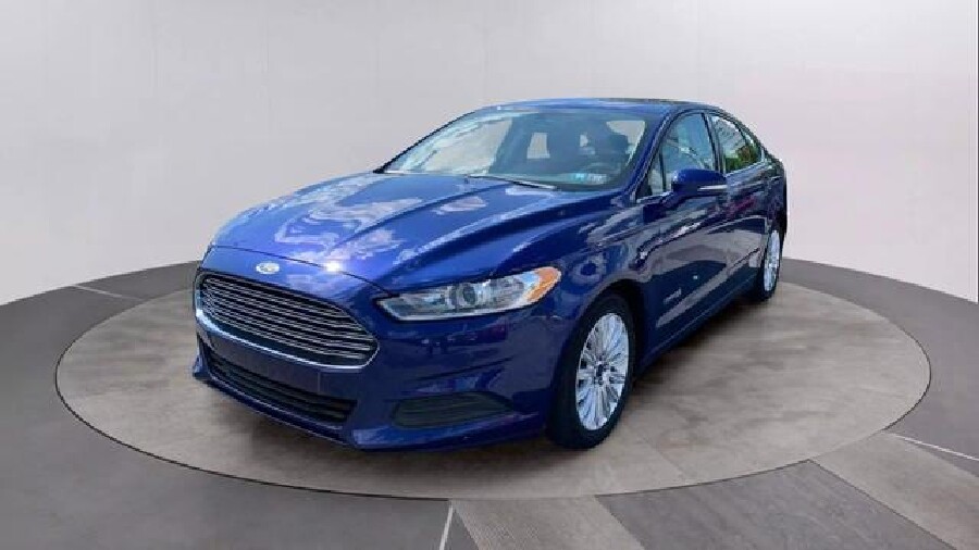 2016 Ford Fusion in Allentown, PA 18103 - 2328694