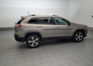 2019 Jeep Cherokee in Pittsburgh, PA 15237 - 2328990 10
