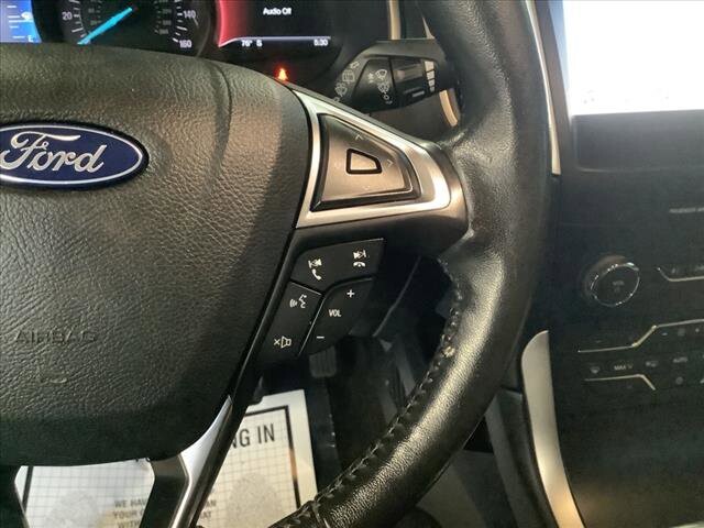 2019 Ford Edge in Chicago, IL 60659 - 2329258 13