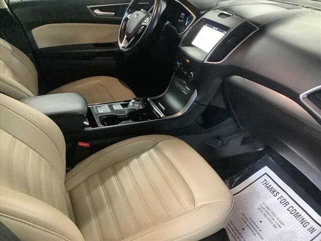 2019 Ford Edge in Chicago, IL 60659 - 2329258 23