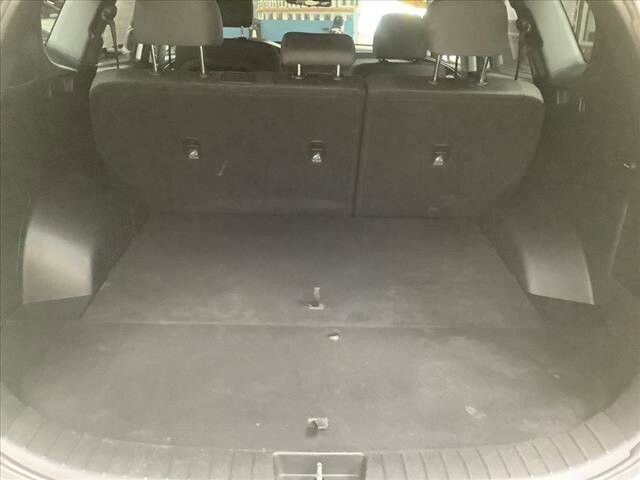 2019 Hyundai Santa Fe in Chicago, IL 60659 - 2329259 19