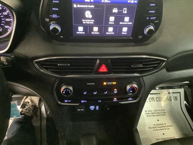 2019 Hyundai Santa Fe in Chicago, IL 60659 - 2329259 15