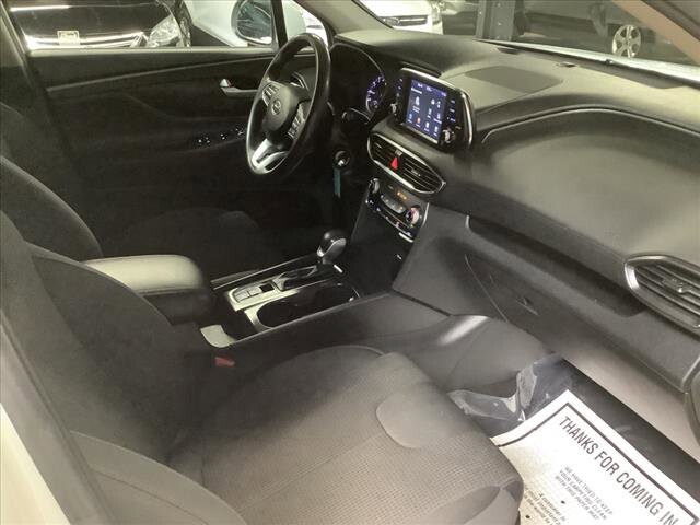 2019 Hyundai Santa Fe in Chicago, IL 60659 - 2329259 23