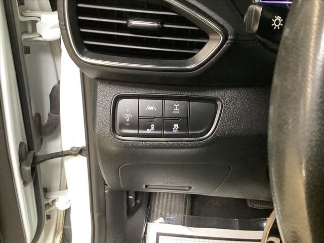 2019 Hyundai Santa Fe in Chicago, IL 60659 - 2329259 11