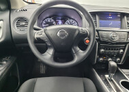 2019 Nissan Pathfinder in Highland, IN 46322 - 2329567 22