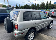 2000 Toyota RAV4 in Tacoma, WA 98409 - 2329615 8