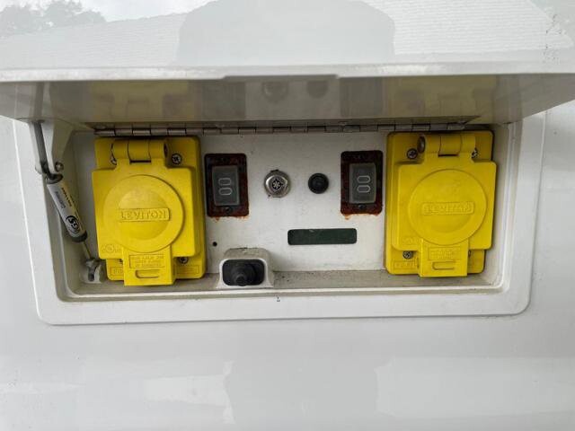 2014 Chevrolet Express 2500 in Blauvelt, NY 10913 - 2329620 5