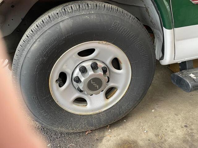 2014 Chevrolet Express 2500 in Blauvelt, NY 10913 - 2329620 28