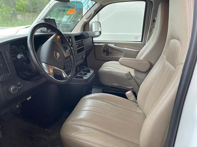 2014 Chevrolet Express 2500 in Blauvelt, NY 10913 - 2329620 11