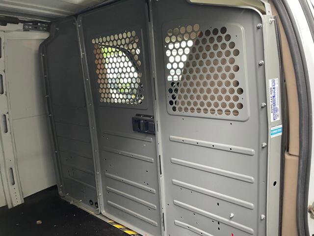 2014 Chevrolet Express 2500 in Blauvelt, NY 10913 - 2329620 68