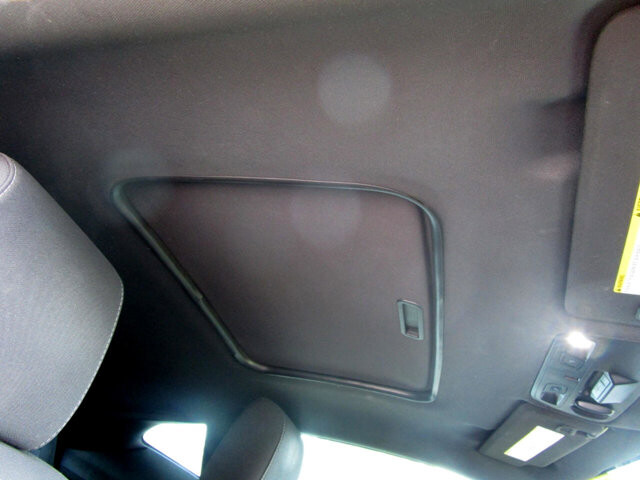 2018 Chevrolet Camaro in Tampa, FL 33604-6914 - 2329643 40