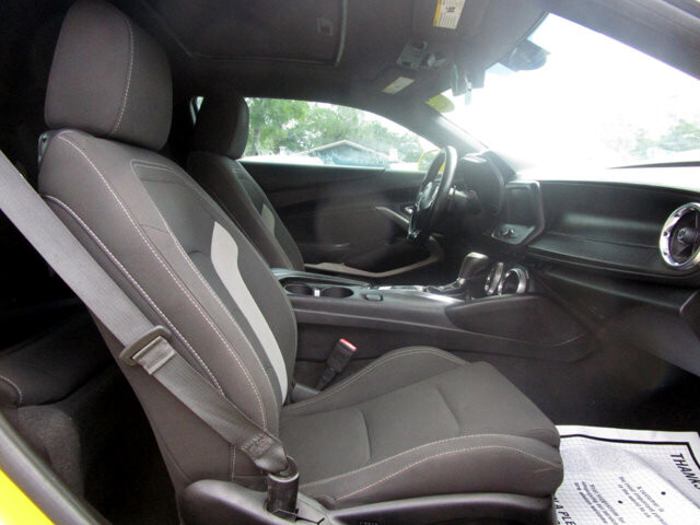 2018 Chevrolet Camaro in Tampa, FL 33604-6914 - 2329643 34