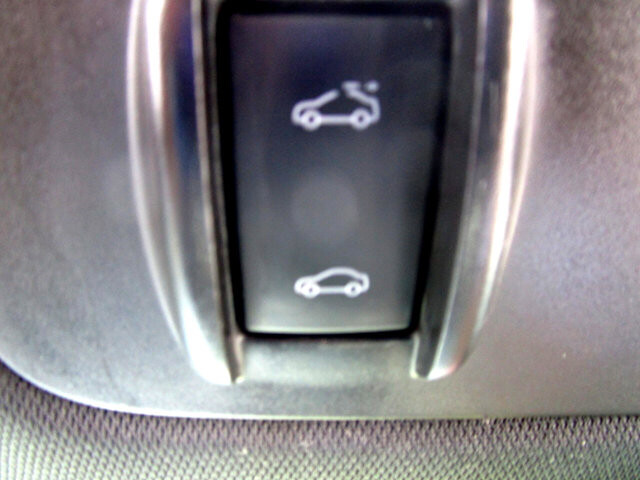 2018 Chevrolet Camaro in Tampa, FL 33604-6914 - 2329643 49