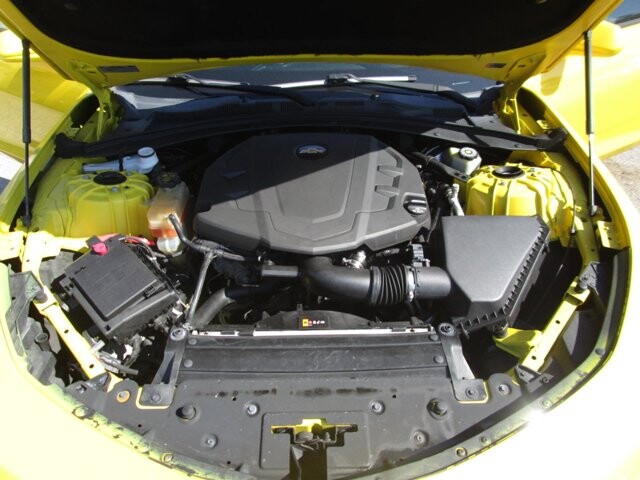 2018 Chevrolet Camaro in Tampa, FL 33604-6914 - 2329643 17