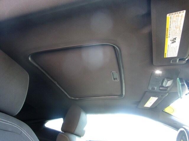 2018 Chevrolet Camaro in Tampa, FL 33604-6914 - 2329643 12