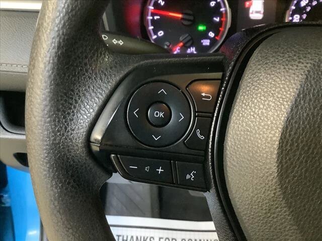 2019 Toyota RAV4 in Chicago, IL 60659 - 2329645 14