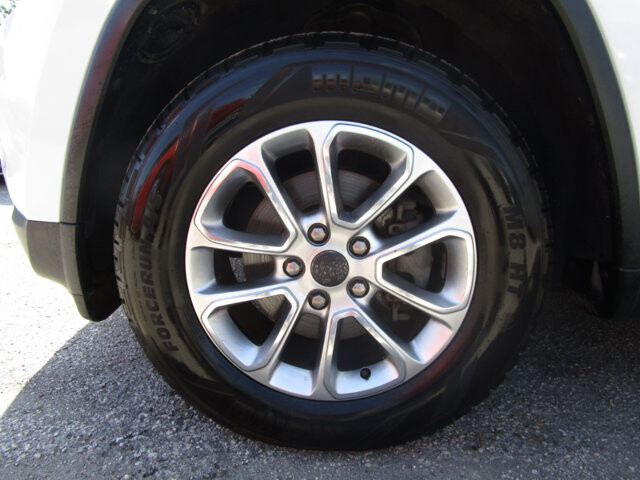 2014 Jeep Grand Cherokee in Tampa, FL 33604-6914 - 2329914 50